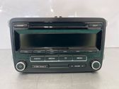 Radio / CD-Player / DVD-Player / Navigation