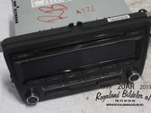 Radio / CD-Player / DVD-Player / Navigation