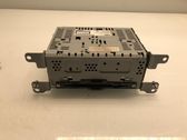 Radio / CD-Player / DVD-Player / Navigation