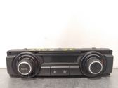 Console centrale, commande chauffage/clim