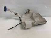 Windshield washer fluid reservoir/tank