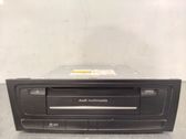 Radio / CD-Player / DVD-Player / Navigation