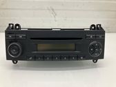 Radio / CD-Player / DVD-Player / Navigation