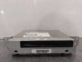Radio / CD-Player / DVD-Player / Navigation