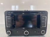 Radio / CD-Player / DVD-Player / Navigation