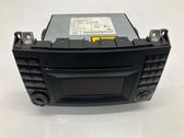 Radio / CD-Player / DVD-Player / Navigation