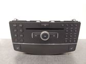 Radio / CD-Player / DVD-Player / Navigation