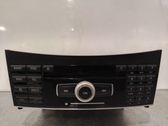 Radio / CD-Player / DVD-Player / Navigation