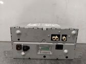 Radio / CD-Player / DVD-Player / Navigation