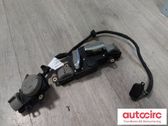 Support bouton lève vitre porte avant