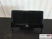 Radio / CD-Player / DVD-Player / Navigation