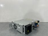 Radio / CD-Player / DVD-Player / Navigation