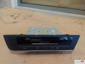 Radio/CD/DVD/GPS-pääyksikkö
