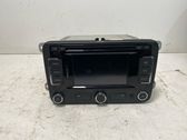 Radio / CD-Player / DVD-Player / Navigation