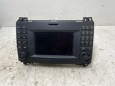 Radio / CD-Player / DVD-Player / Navigation