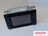 Radio / CD-Player / DVD-Player / Navigation