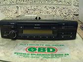 Radio/CD/DVD/GPS-pääyksikkö