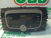 Radio / CD-Player / DVD-Player / Navigation