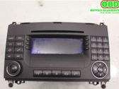 Radio / CD-Player / DVD-Player / Navigation