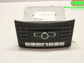 Radio / CD-Player / DVD-Player / Navigation