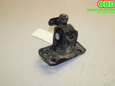 Engine mount bracket