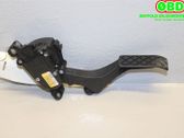 Accelerator throttle pedal