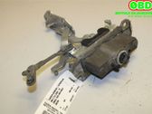 Engine bonnet/hood hinges