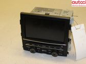 Radio / CD-Player / DVD-Player / Navigation