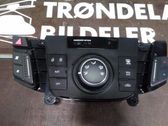 Console centrale, commande chauffage/clim
