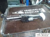 Tringlerie et moteur d'essuie-glace avant