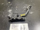 Accelerator throttle pedal