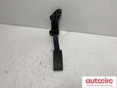 Accelerator throttle pedal