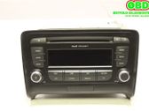 Radio / CD-Player / DVD-Player / Navigation