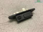 Interruptor para abrir la puerta trasera