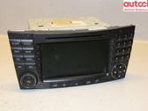 Radio / CD-Player / DVD-Player / Navigation