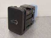 Tailgate opening switch