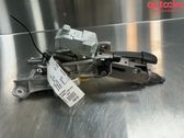 Steering wheel axle set