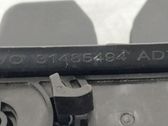 Tailgate lock latch