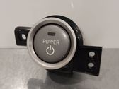 Bouton poussoir de démarrage du moteur