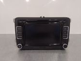 Radio / CD-Player / DVD-Player / Navigation