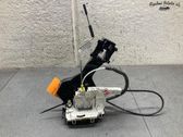 Cerradura de puerta delantera