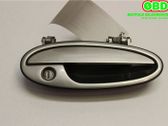 Manecilla externa puerta delantera