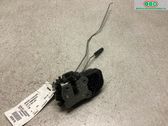 Cerradura de puerta trasera