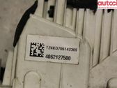Cerradura de puerta delantera