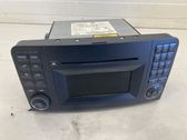 Radio / CD-Player / DVD-Player / Navigation
