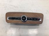 Radio/CD/DVD/GPS head unit