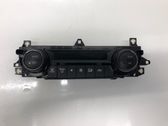 Console centrale, commande chauffage/clim