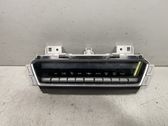 Console centrale, commande chauffage/clim