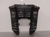 Console centrale, commande chauffage/clim