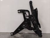 Engine bonnet/hood hinges